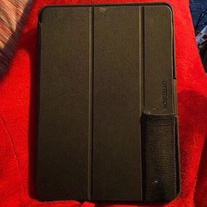 Paid off Apple iPad great condition